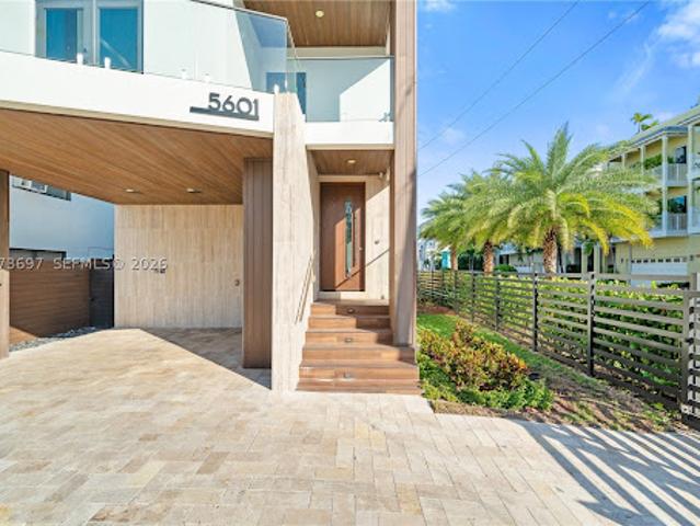House for sale in Hollywood, Broward County