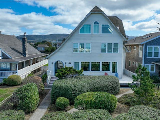 House for sale in Oregonia