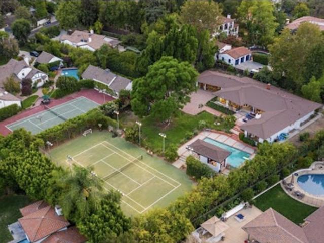 House for sale in Canoga Park, California