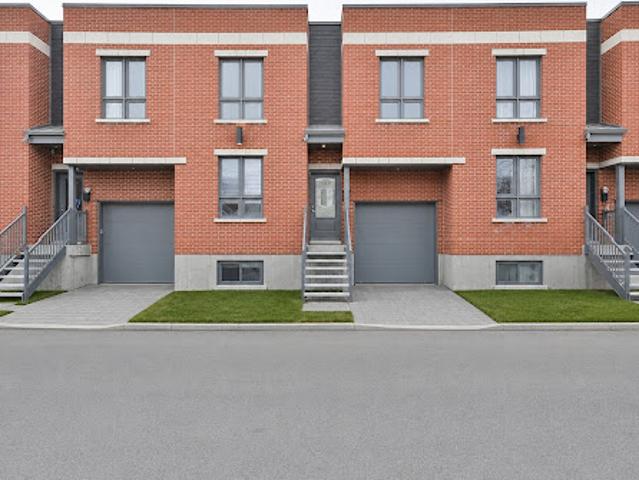 House for rent in Les Moulins, Quebec