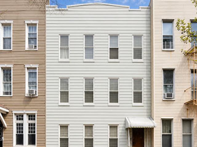 House for sale in Arverne, New York