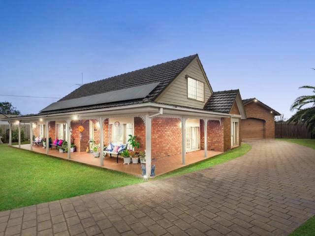 House for rent in Rockbank, Melbourne