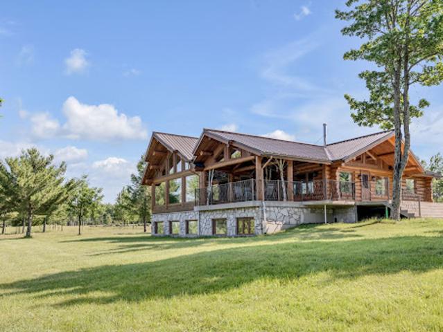 House for sale in Saint-rené, Quebec