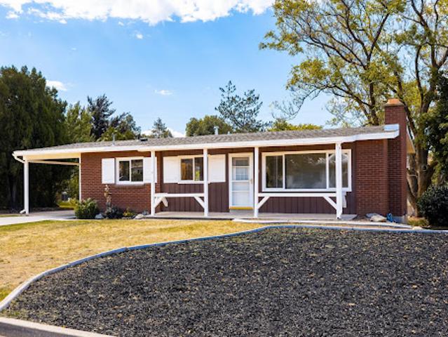 House for sale in Centerville, Utah