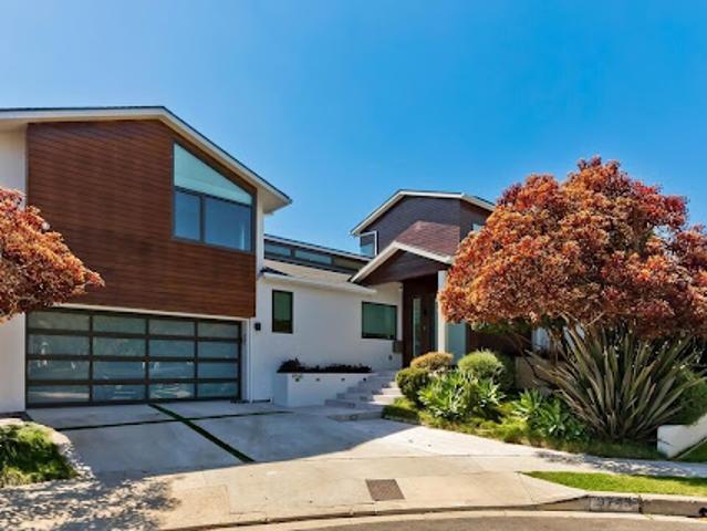 House for sale in Canoga Park, California