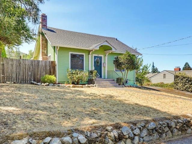 House for sale in Oregonia