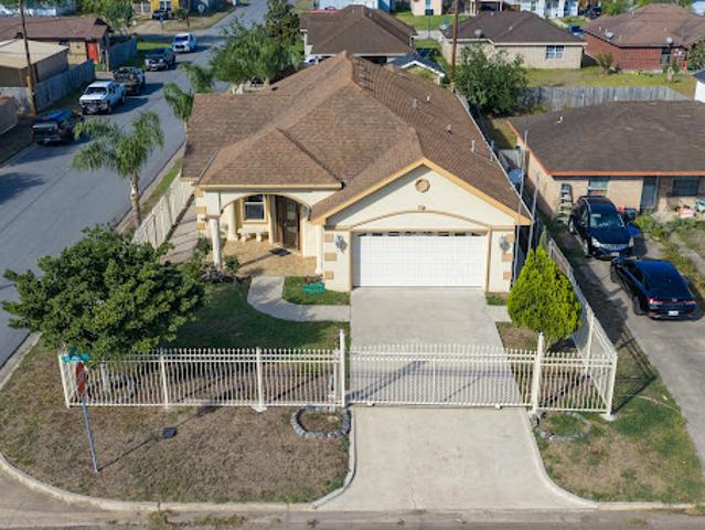 House for sale in Cameron, Texas