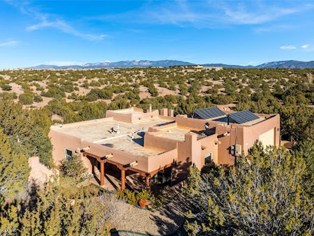 House for sale in Santa Fe, New Mexico