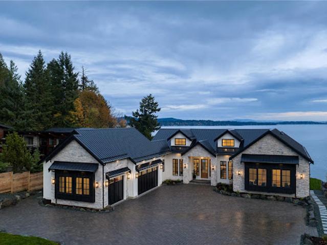 House for sale in Mill Bay, British Columbia