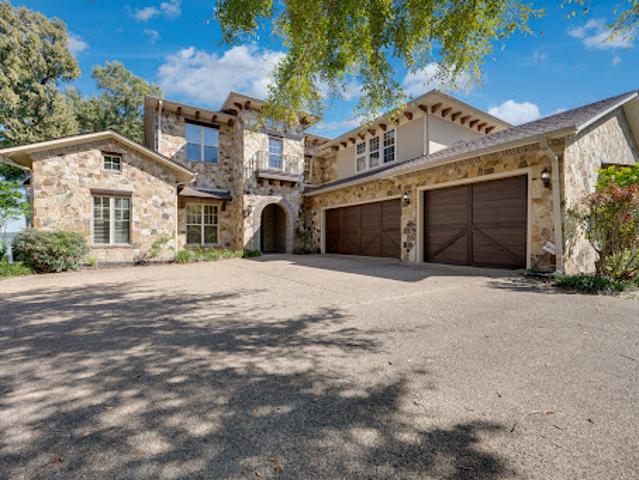 House for sale in Chandler, Henderson County