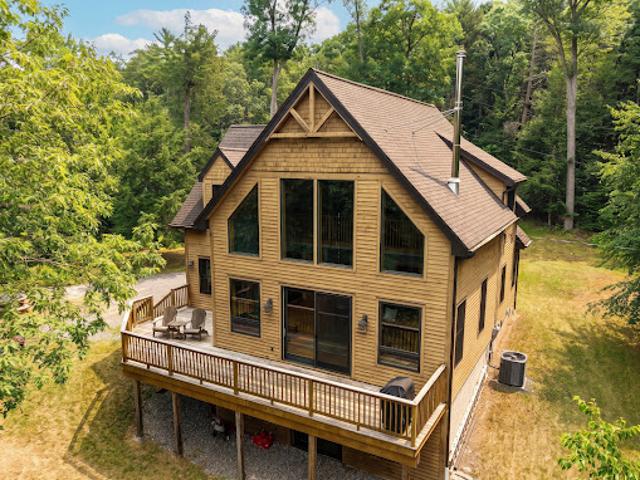 House for sale in Putnam Station, New York