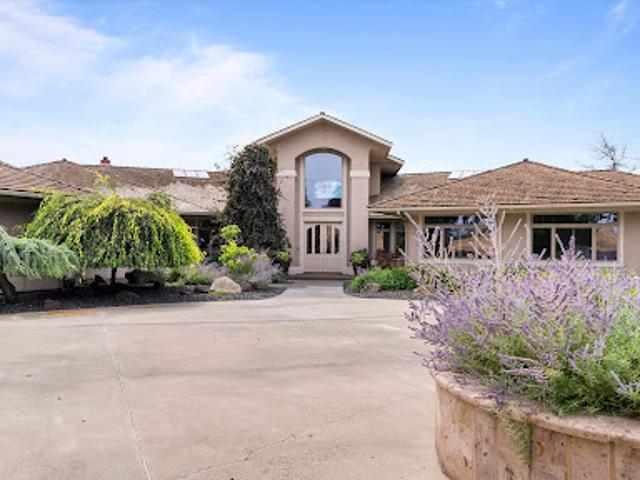 House for sale in Grandview, Washington