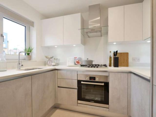 House for sale in Moneyhill, Batchworth