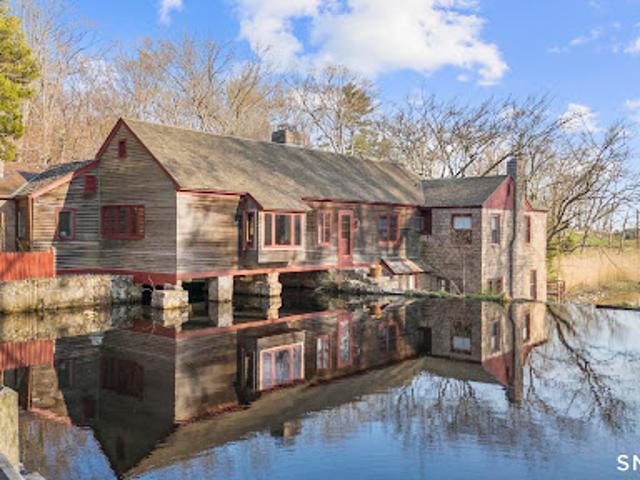 House for sale in Branford, Connecticut