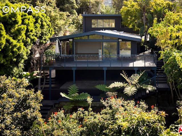 House for sale in Santa Monica, California