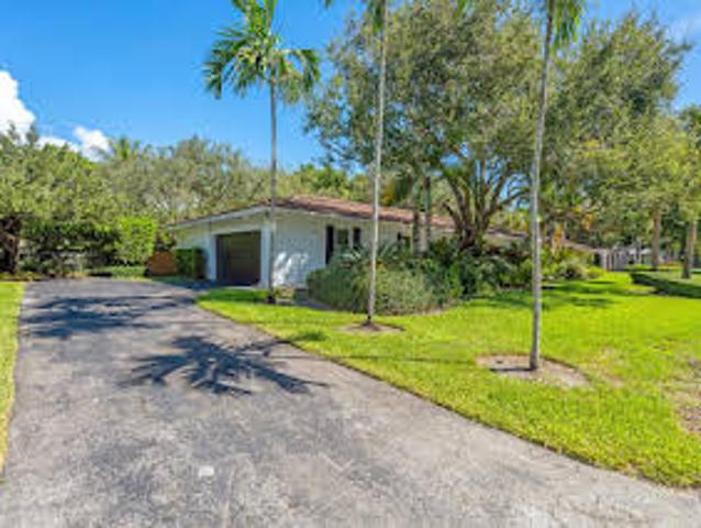 House for sale in Palmetto