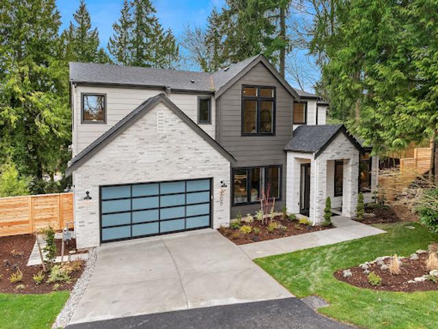 House for sale in Bellevue, Washington