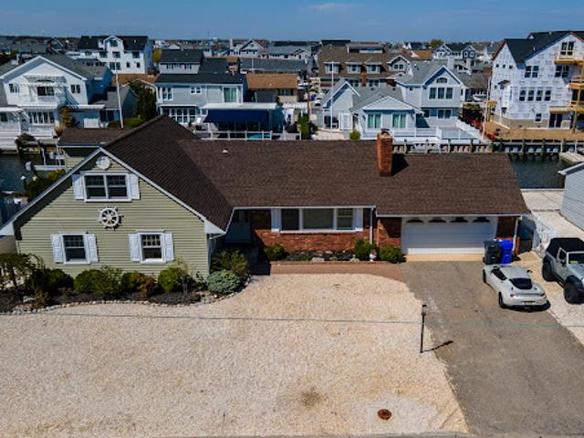 House for sale in Mantoloking, New Jersey