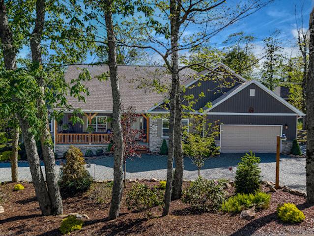 House for sale in Avery, North Carolina