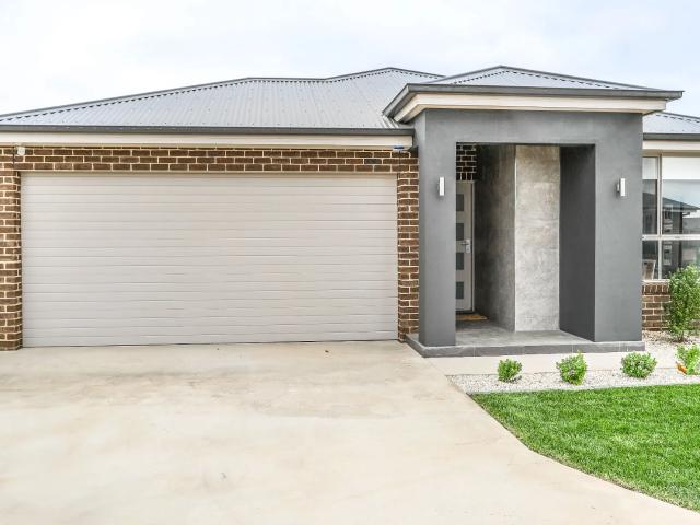 House for rent in Bletchington, Orange