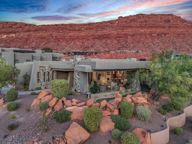 House for sale in Saint George, Utah