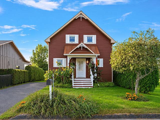 House for sale in Pierre-de Saurel, Quebec