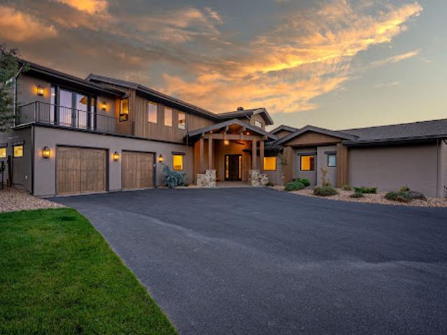 House for sale in Redmond, Deschutes County
