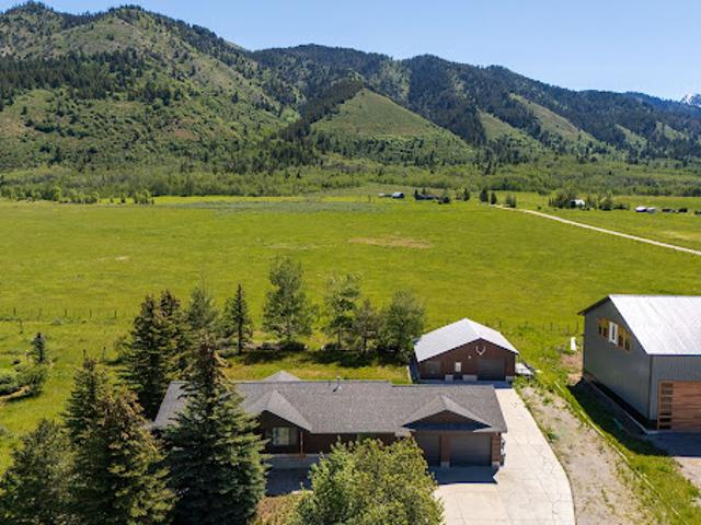 House for sale in Wyoming