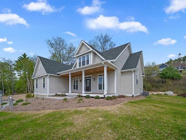 House for sale in New Hampshire