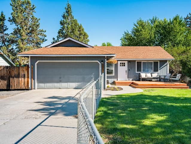 House for sale in Oregonia