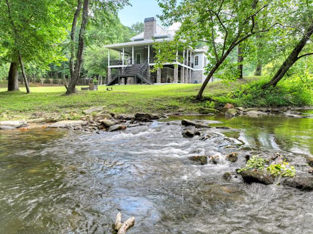 House for sale in Blue Ridge, Georgia