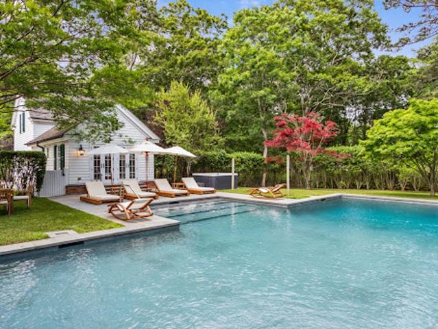 House for sale in Wainscott, New York