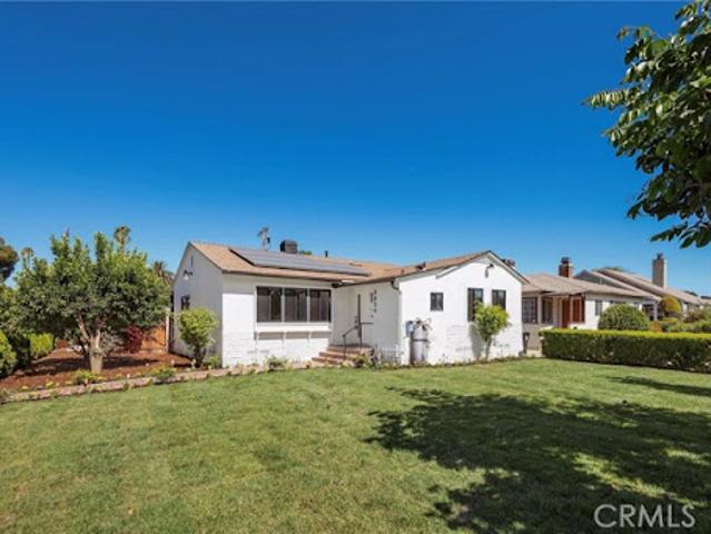 House for sale in Sherman Oaks Neighborhood Council District, Canoga Park