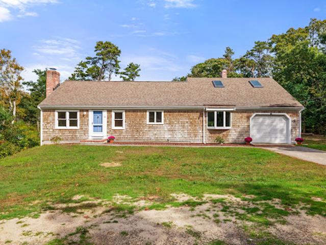 House for sale in Harwich, Barnstable County