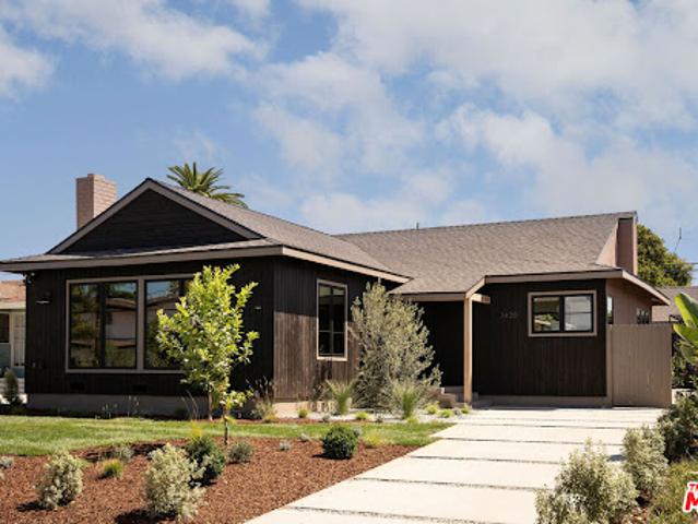 House for sale in Canoga Park, California