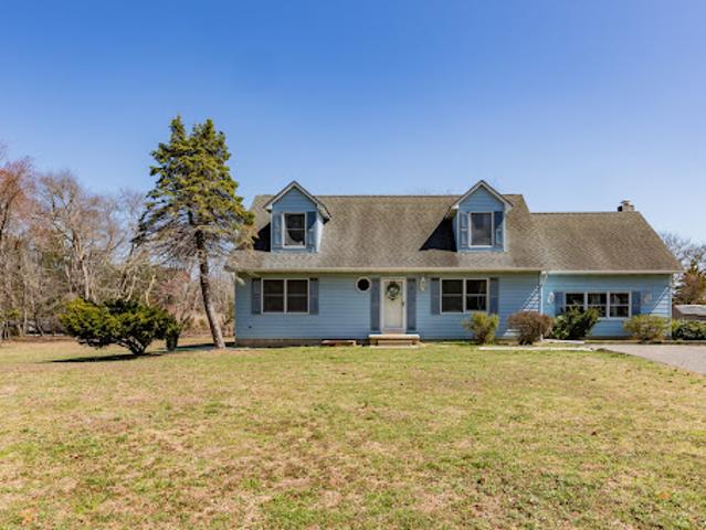 House for sale in Dennisville, New Jersey