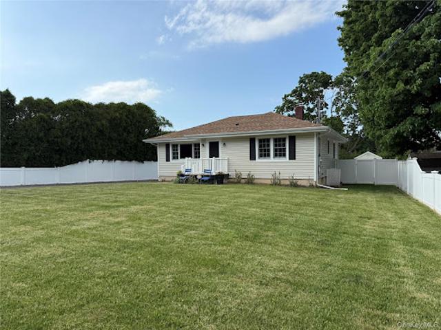 House for sale in Argyle, New York