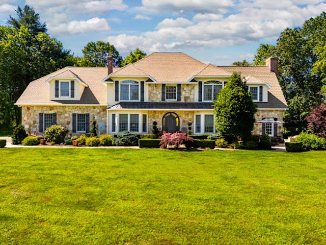 House for sale in Roxbury, Connecticut