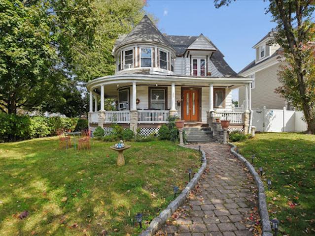 House for sale in Orange, Essex County