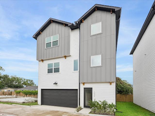 House for sale in Harris, Texas