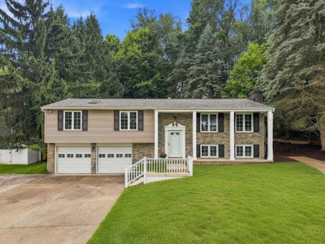 House for sale in Pittsburg, Pennsylvania