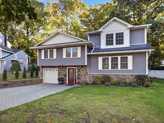 House for sale in Paramus, Bergen County
