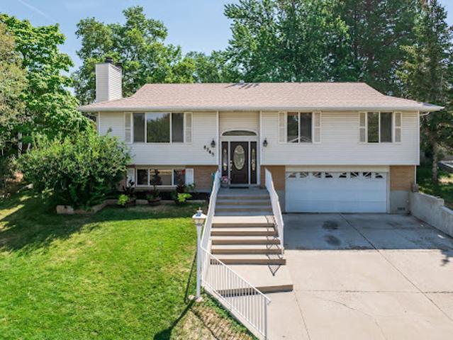 House for sale in Sandy, Utah