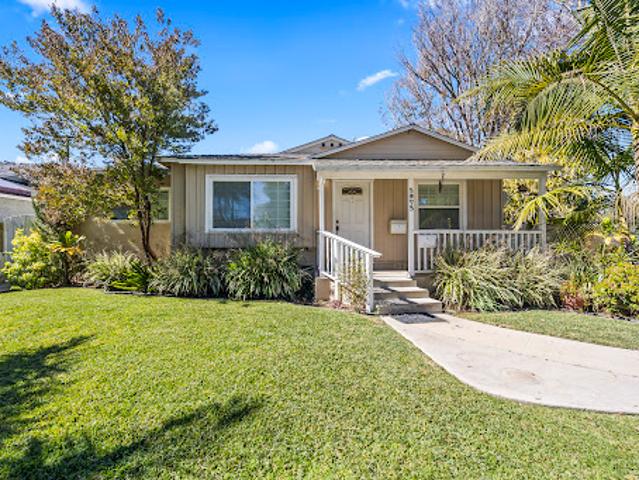 House for sale in Long Beach, California