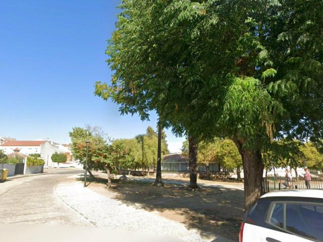 Casa en venta en Almadén De La Plata, Andalucía