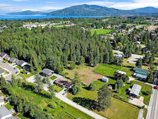 House for sale in Sandpoint House for sale in Sandpoint