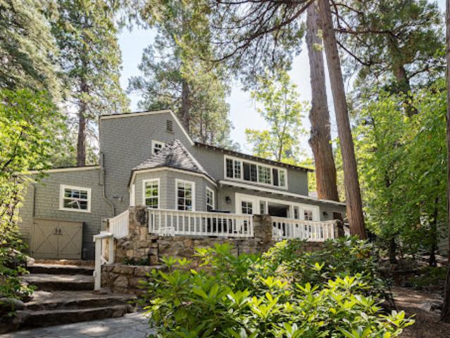 House for sale in Cedar Glen, California