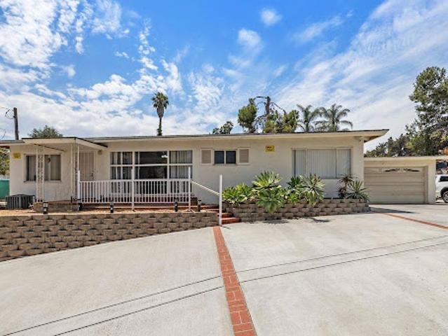 House for sale in La Mesa, California