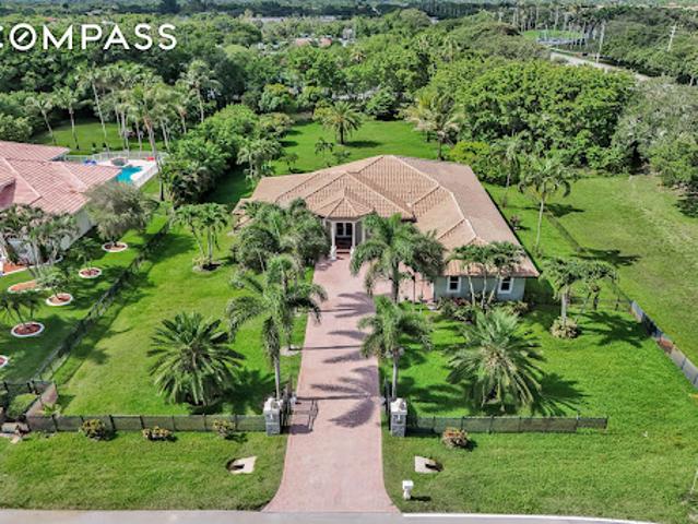 House for sale in Plantation, Florida