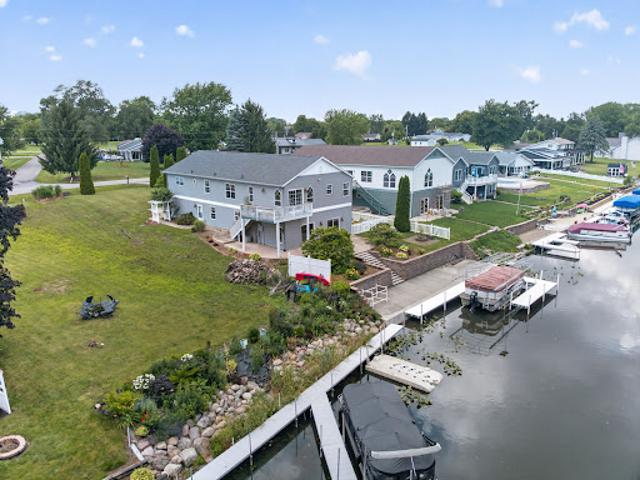 House for sale in Cromwell, Indiana